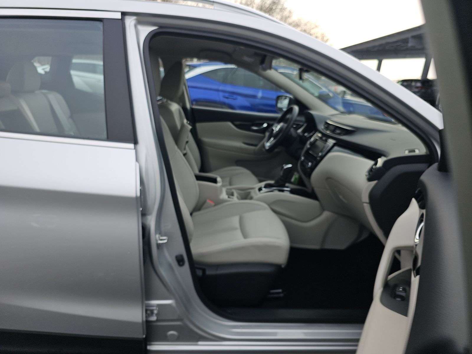 2022 Nissan Rogue Sport SL AWD