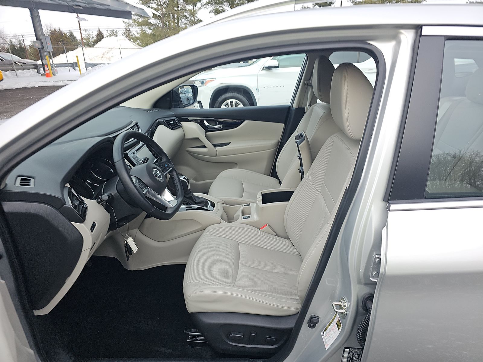 2022 Nissan Rogue Sport SL AWD