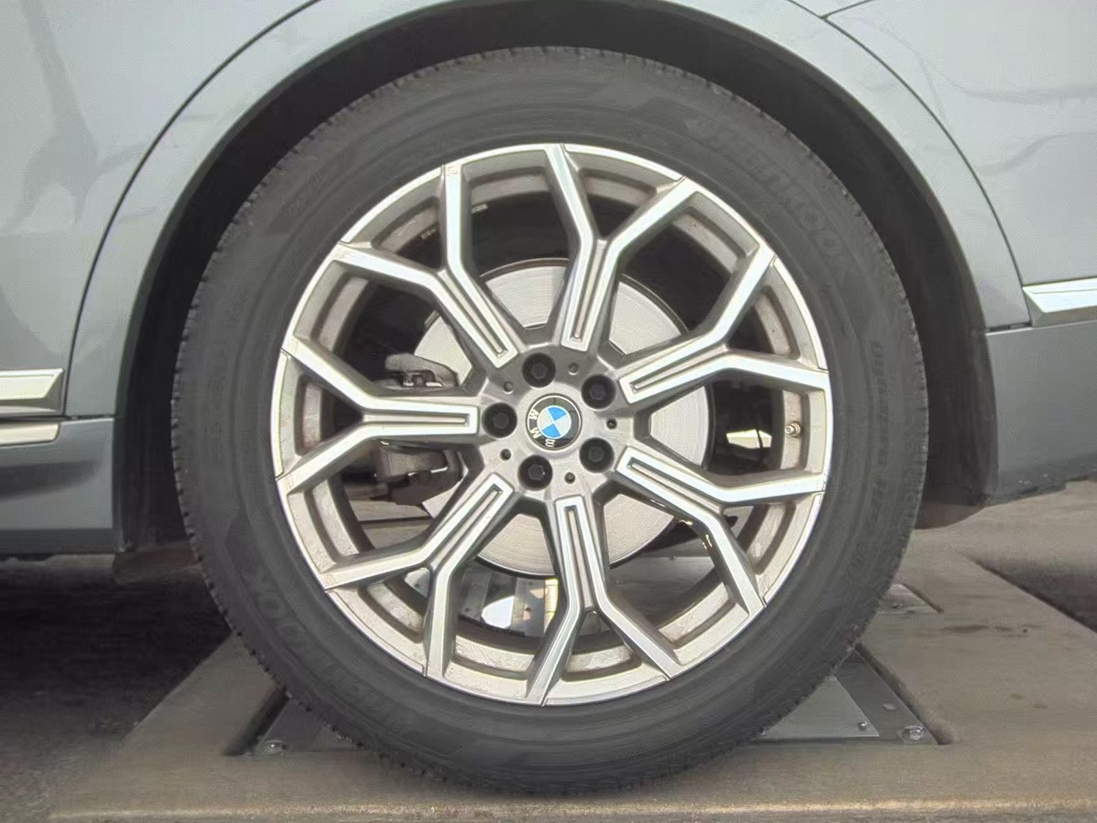 2024 BMW X7 xDrive40i AWD