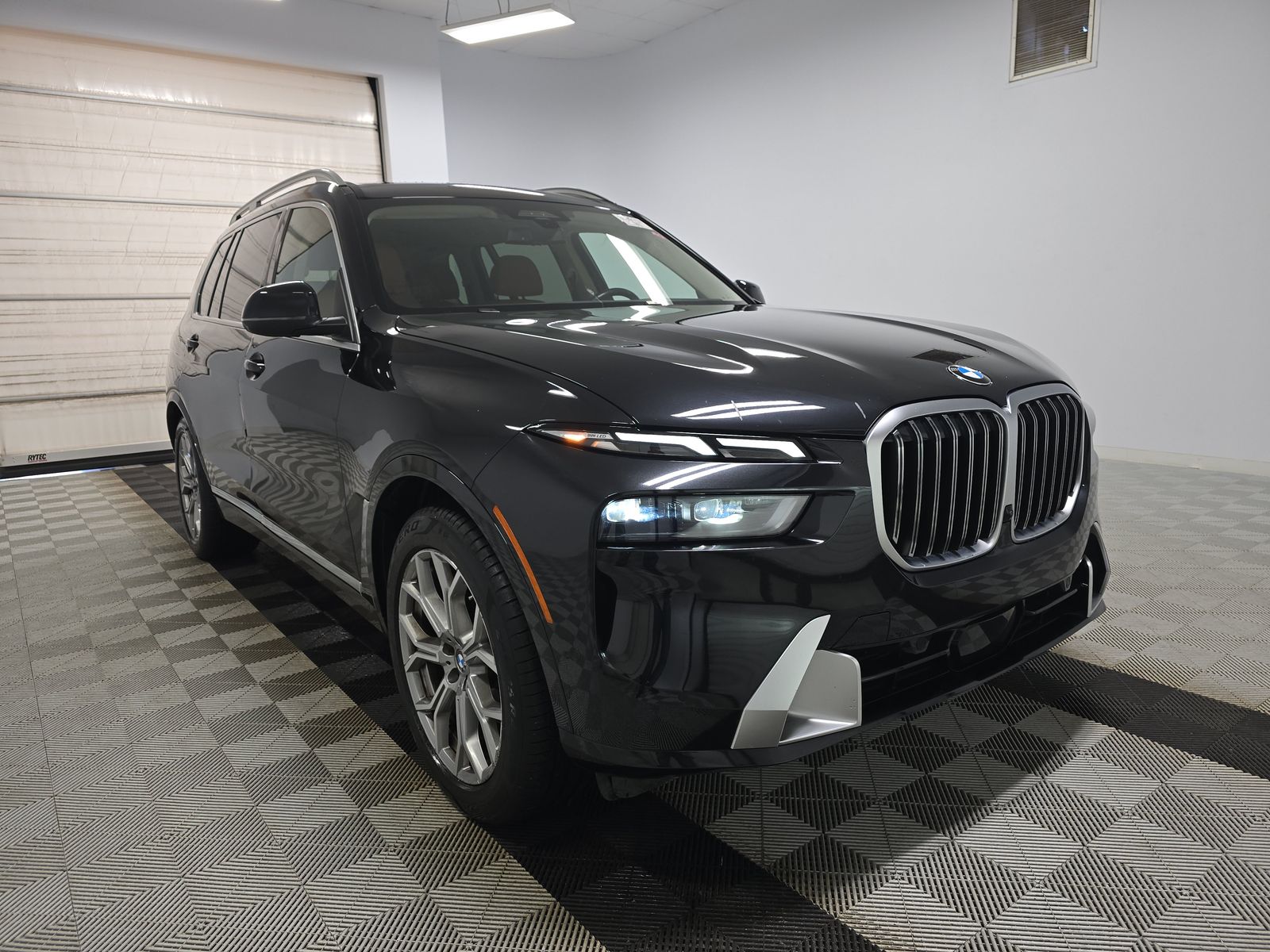 2024 BMW X7 xDrive40i AWD