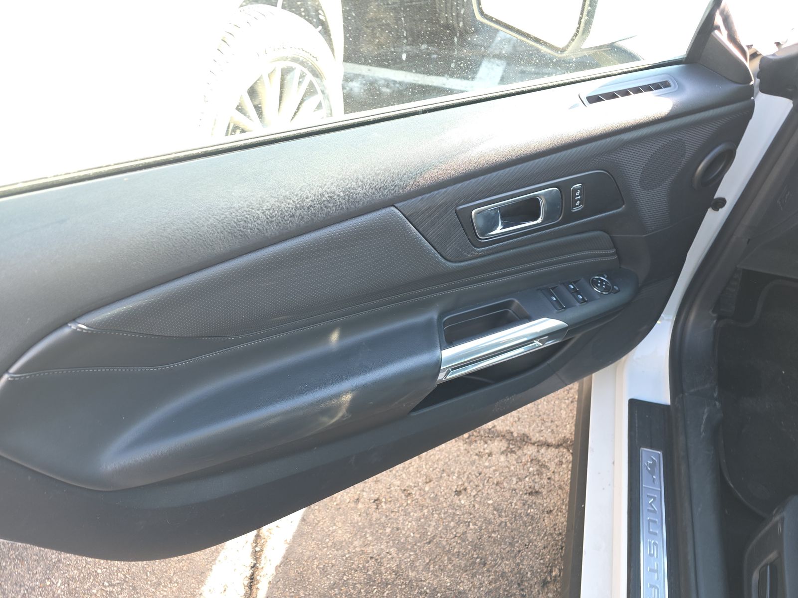 2024 Ford Mustang EcoBoost Premium RWD