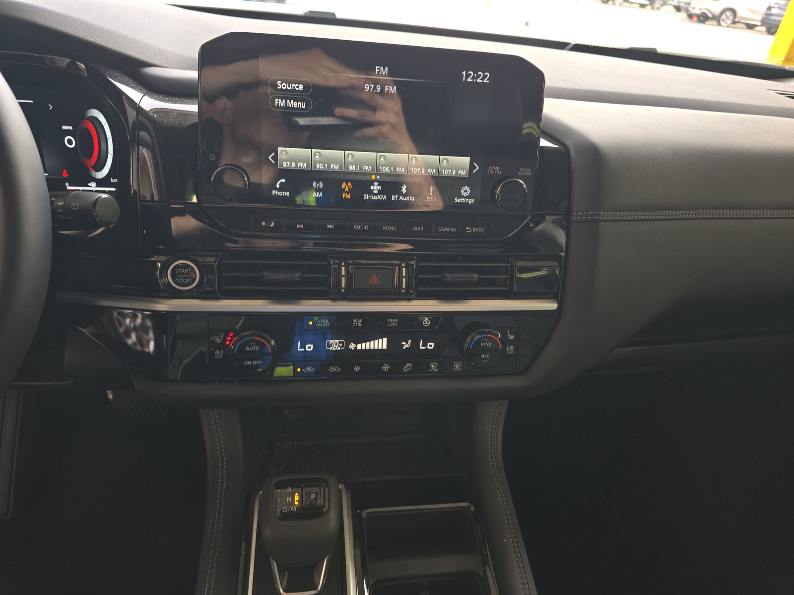 2024 Nissan Pathfinder Platinum AWD