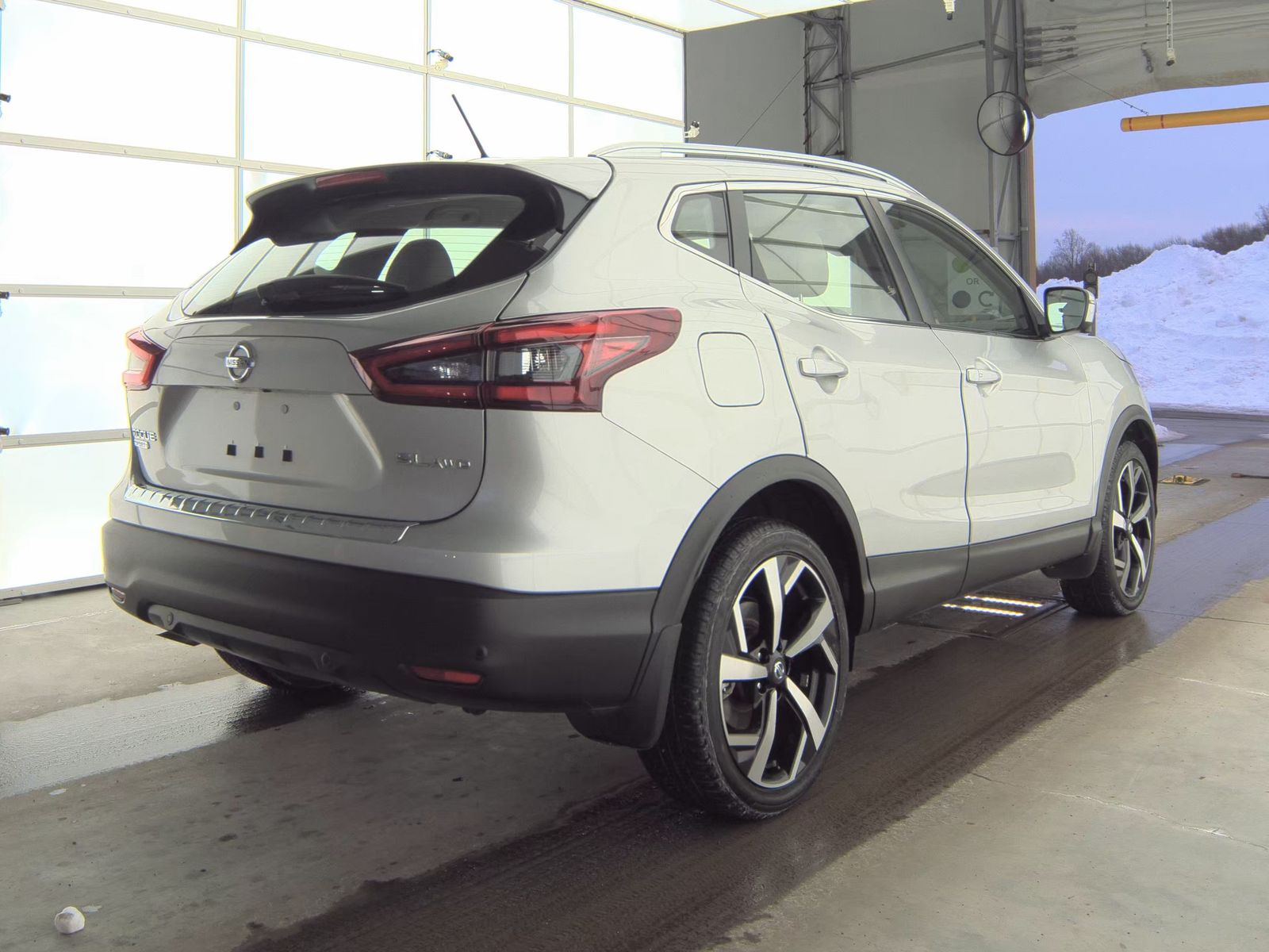 2022 Nissan Rogue Sport SL AWD