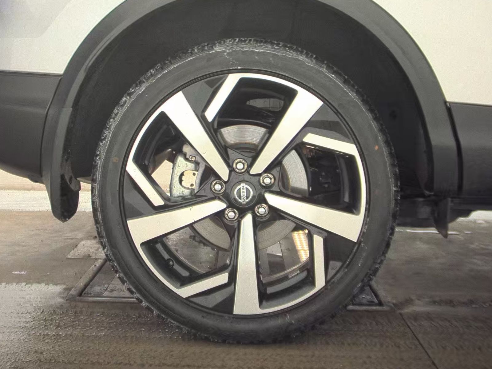 2022 Nissan Rogue Sport SL AWD