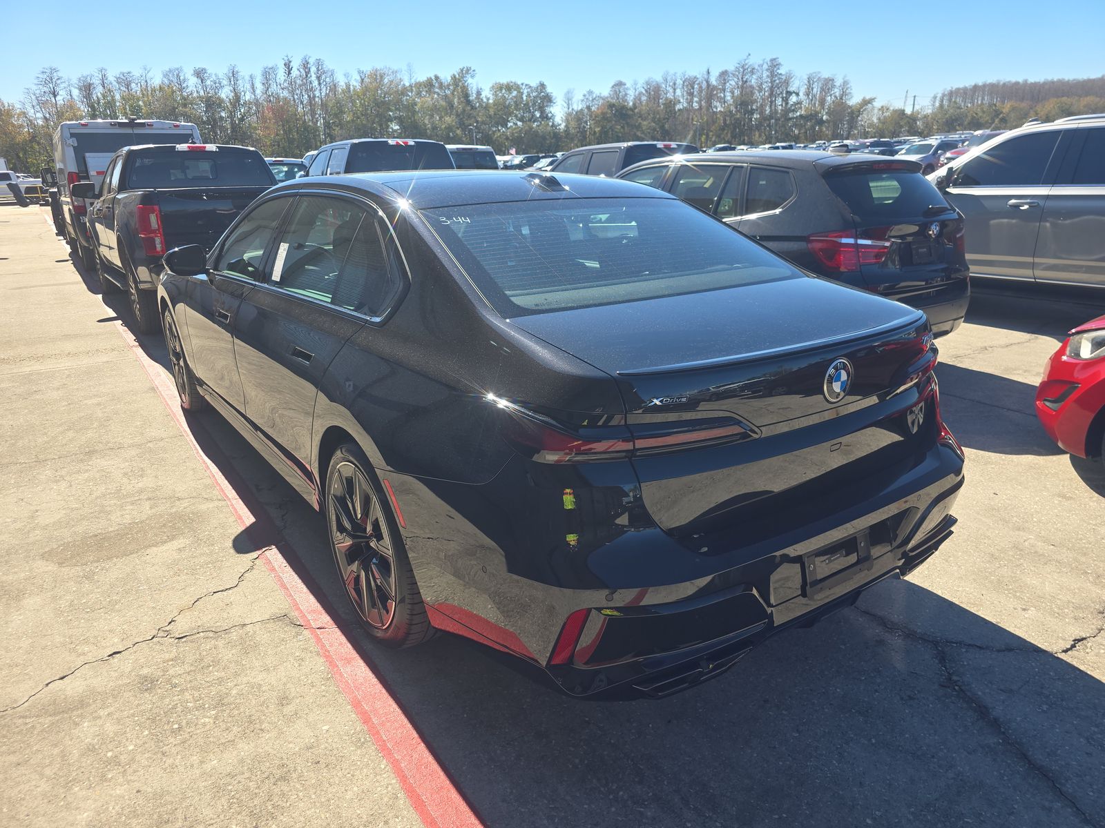 2025 BMW 7 Series 760i xDrive AWD
