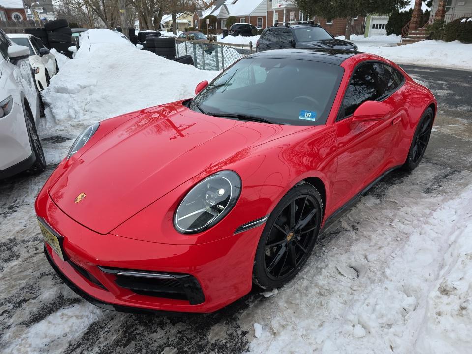 2021 Porsche 911 Carrera RWD