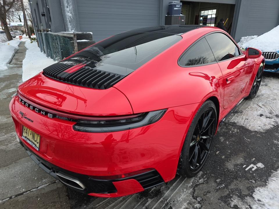 2021 Porsche 911 Carrera RWD