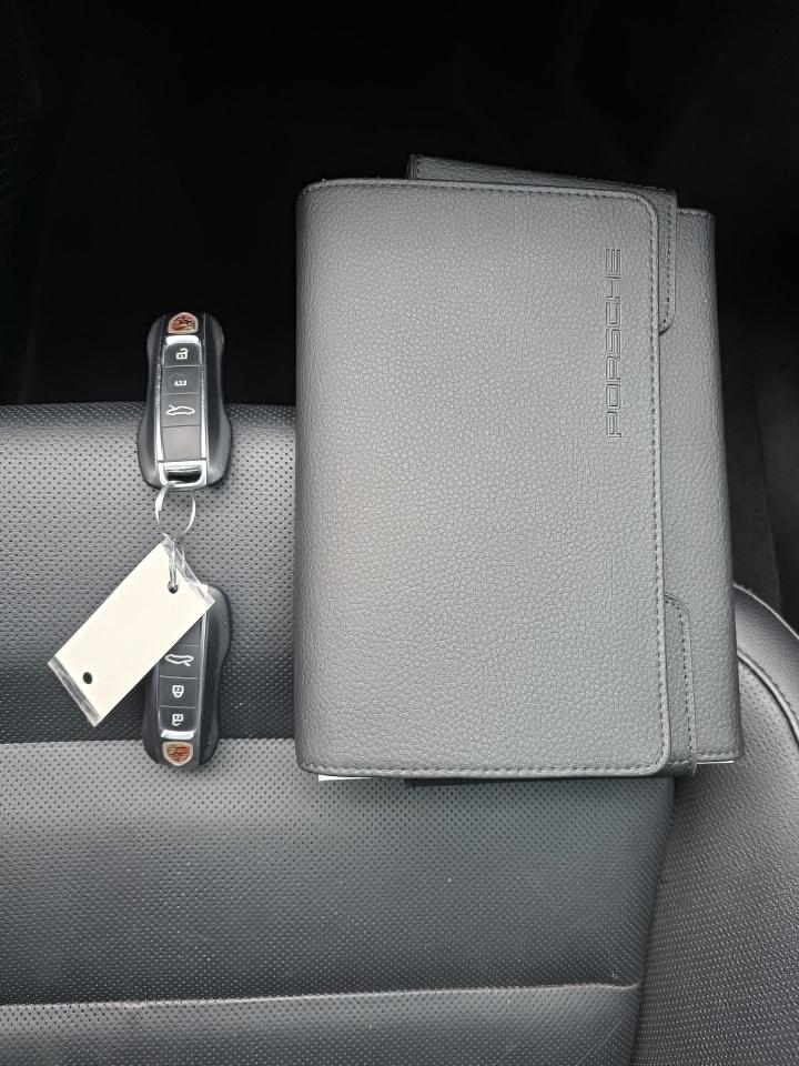 2021 Porsche 911 Carrera RWD