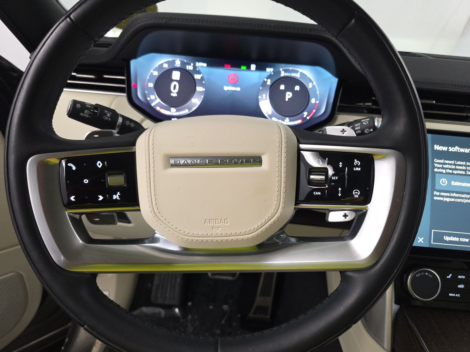 2023 Land Rover Range Rover SE AWD