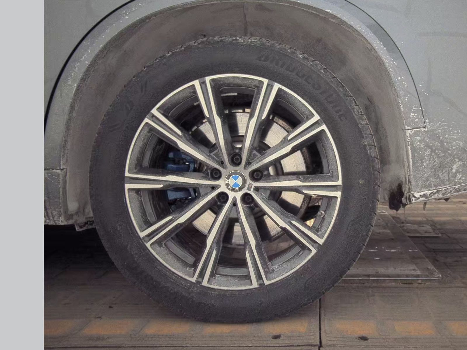 2026 BMW X5 M60i xDrive AWD