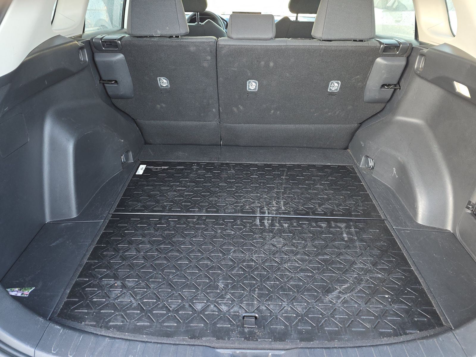 2024 Toyota RAV4 LE AWD