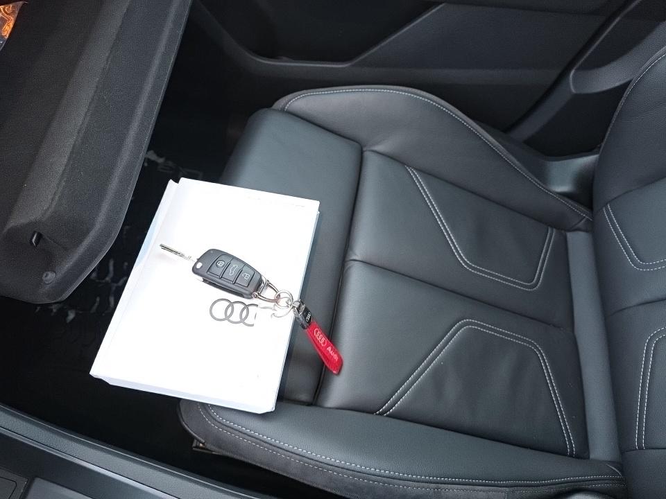 2022 Audi Q3 2.0T S line Premium Plus AWD