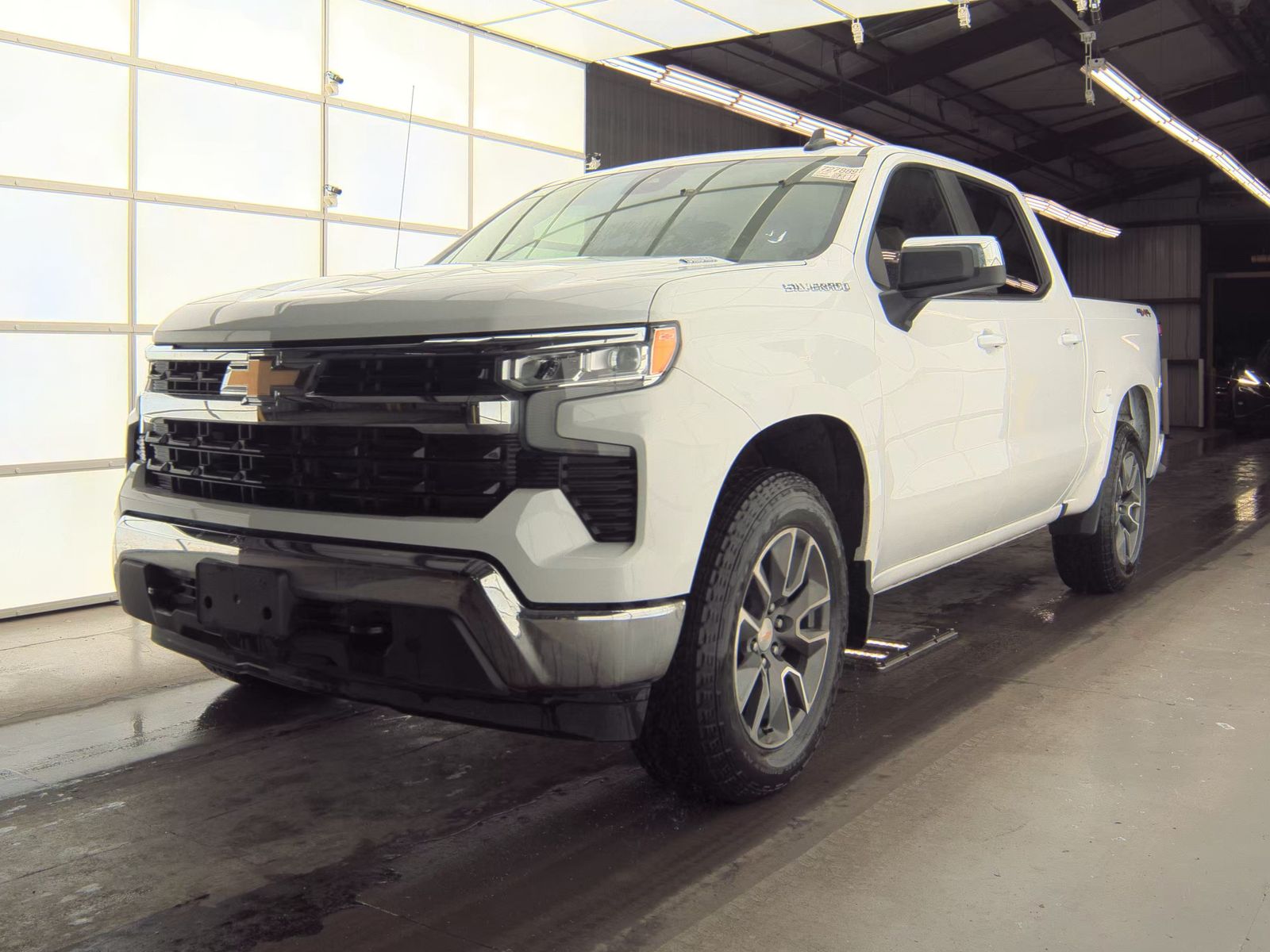 2025 Chevrolet Silverado 1500 LT AWD
