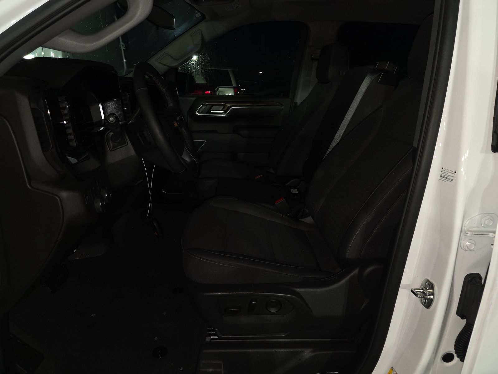 2025 Chevrolet Silverado 1500 LT AWD