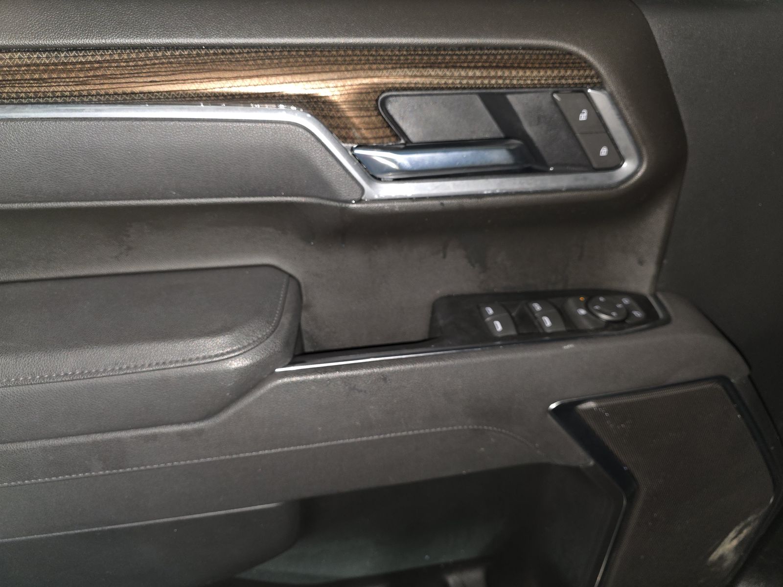 2025 Chevrolet Silverado 1500 LT AWD