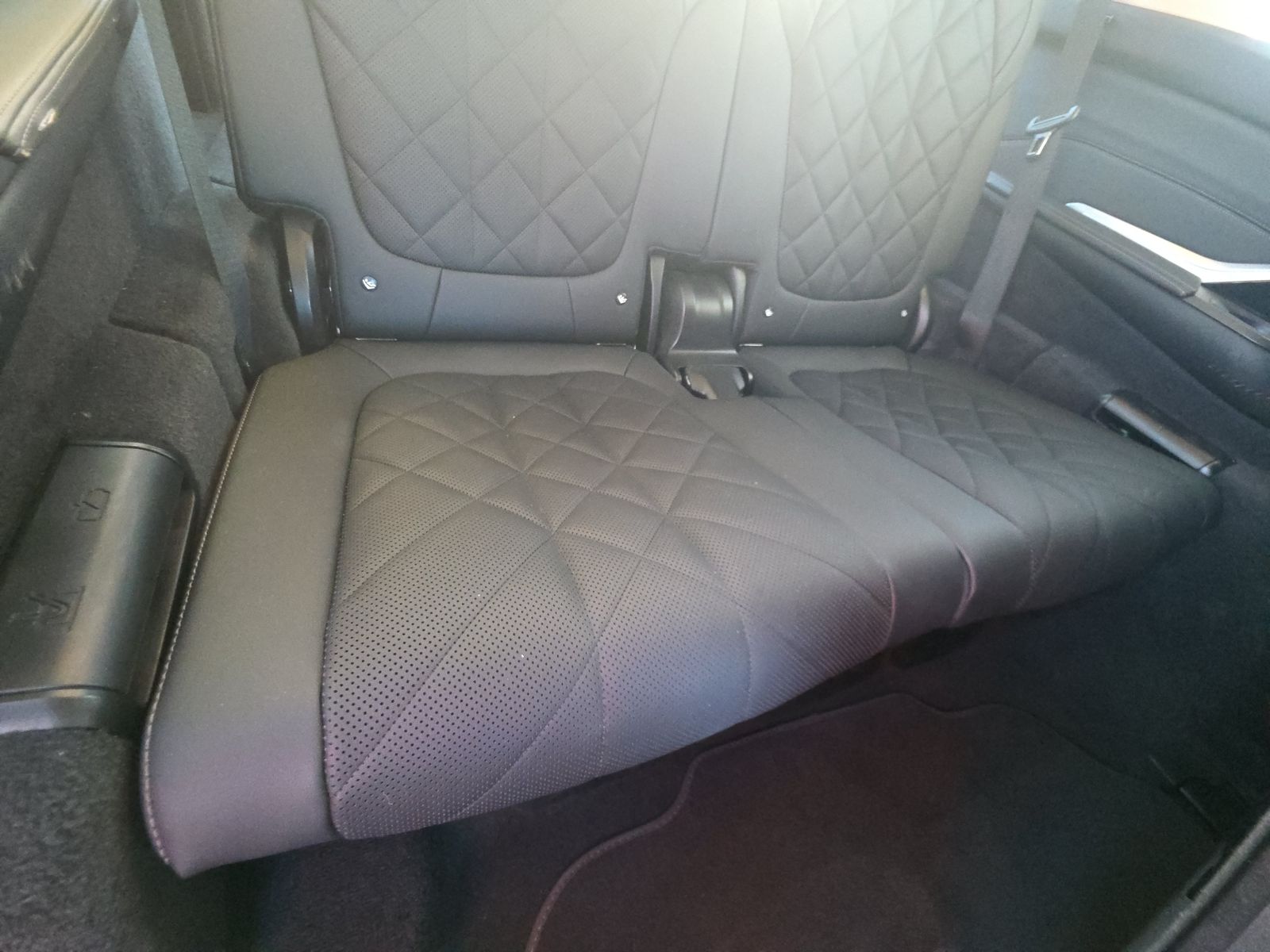 2024 BMW X7 xDrive40i AWD