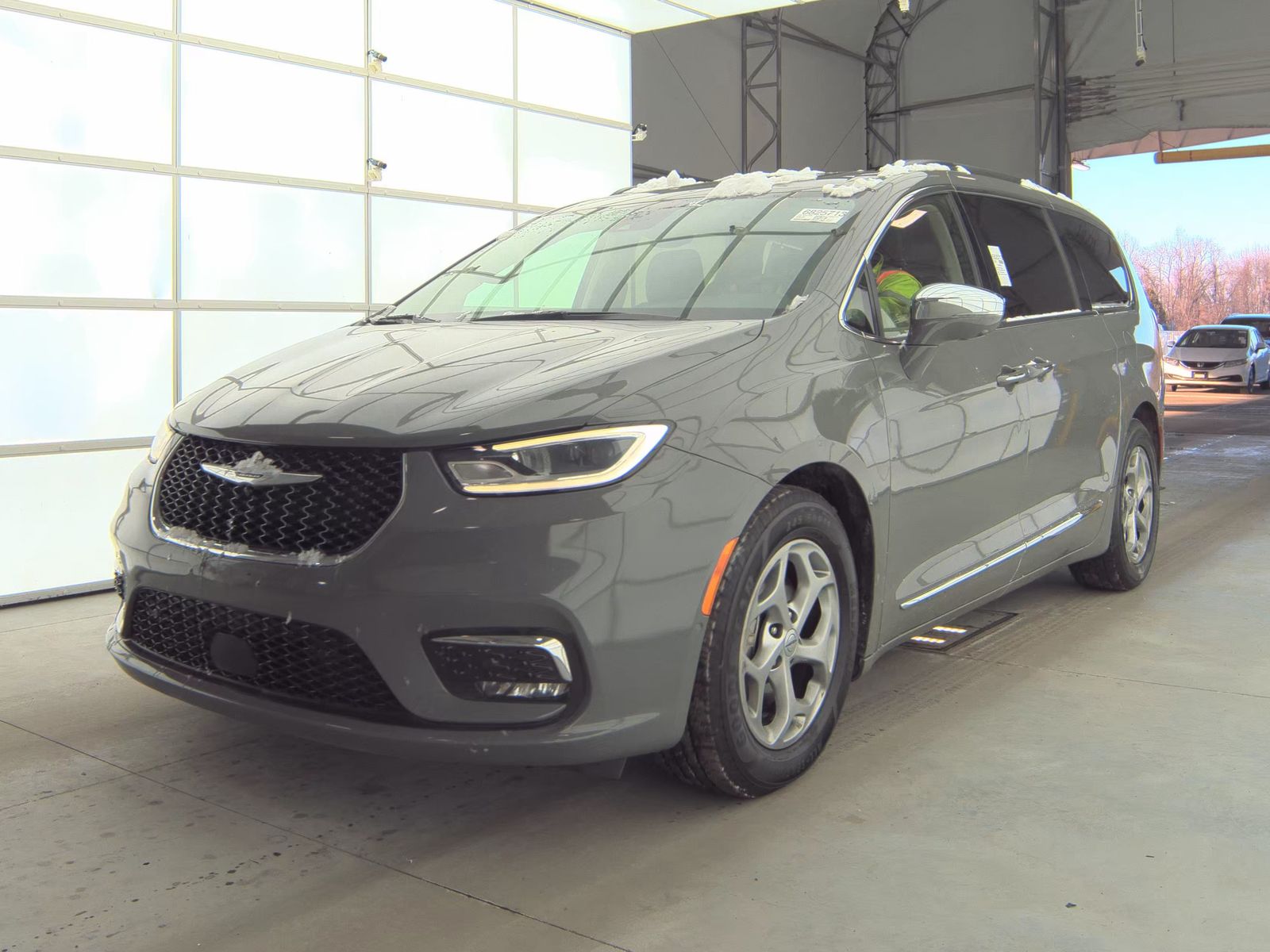 2022 Chrysler Pacifica Limited FWD