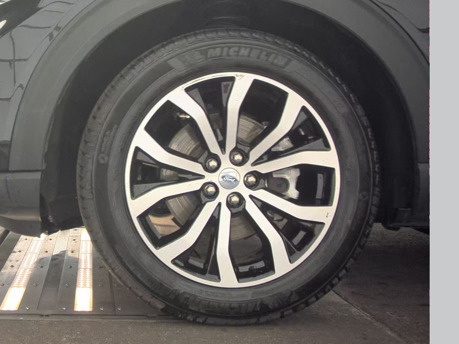 2025 Ford Explorer ST-Line AWD