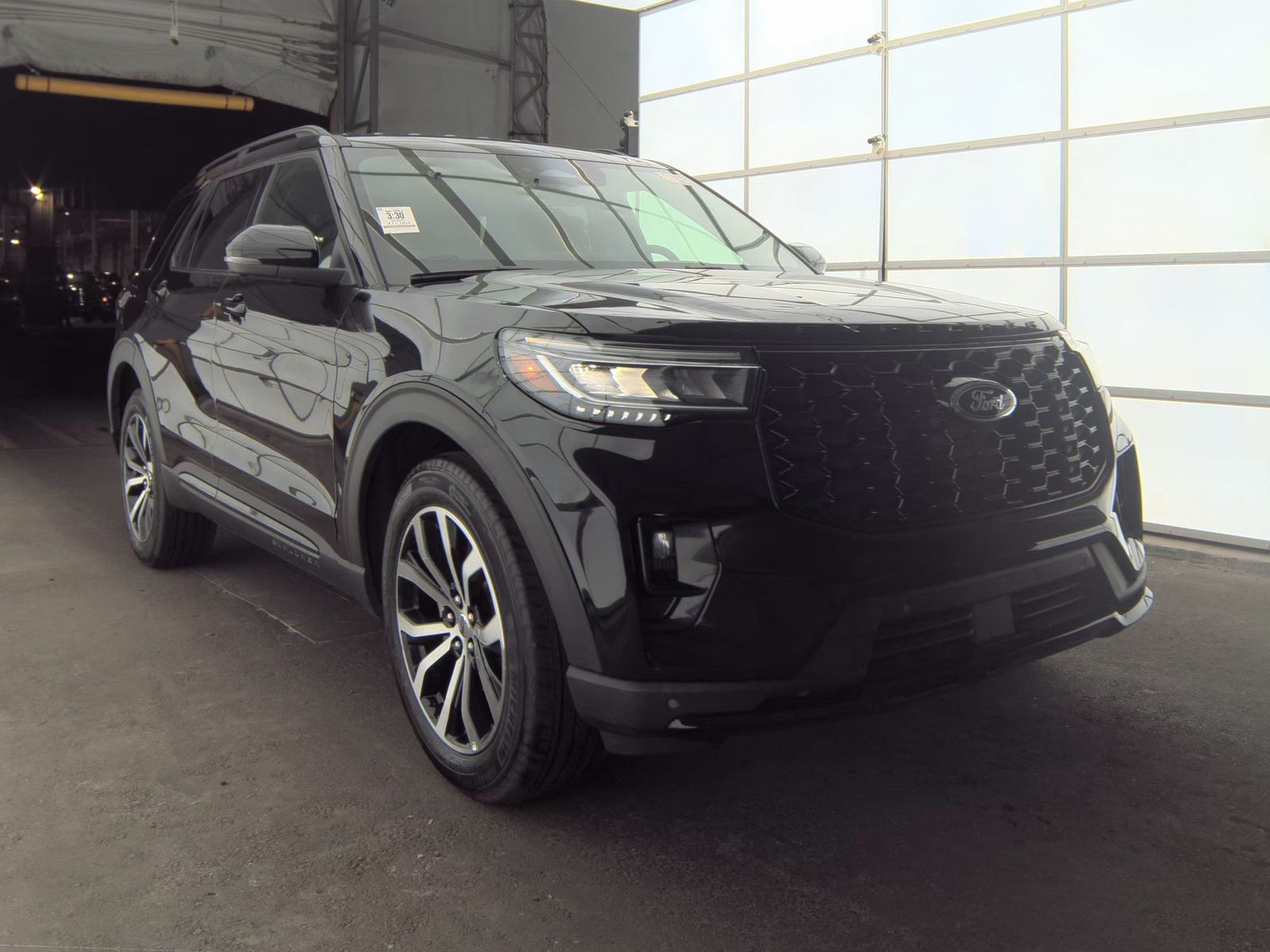 2025 Ford Explorer ST-Line AWD