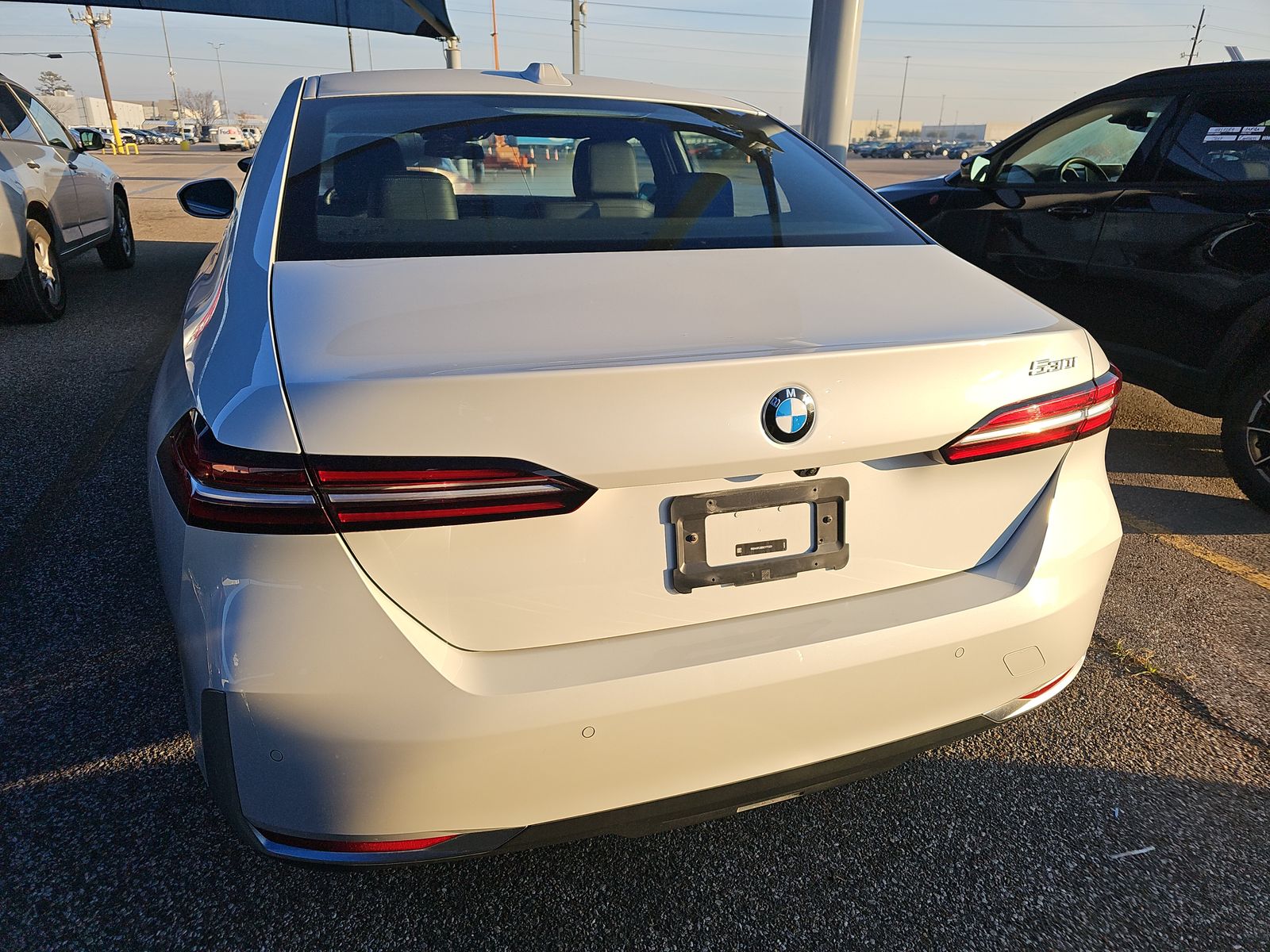 2025 BMW 5 Series 530i RWD