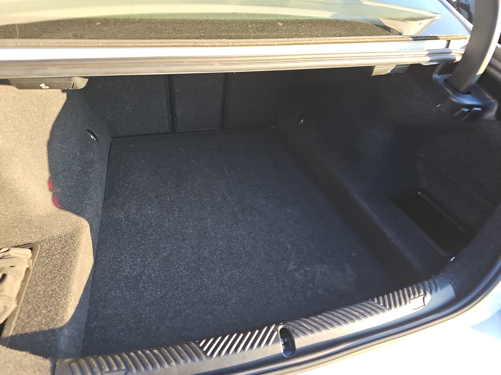 2025 BMW 5 Series 530i RWD