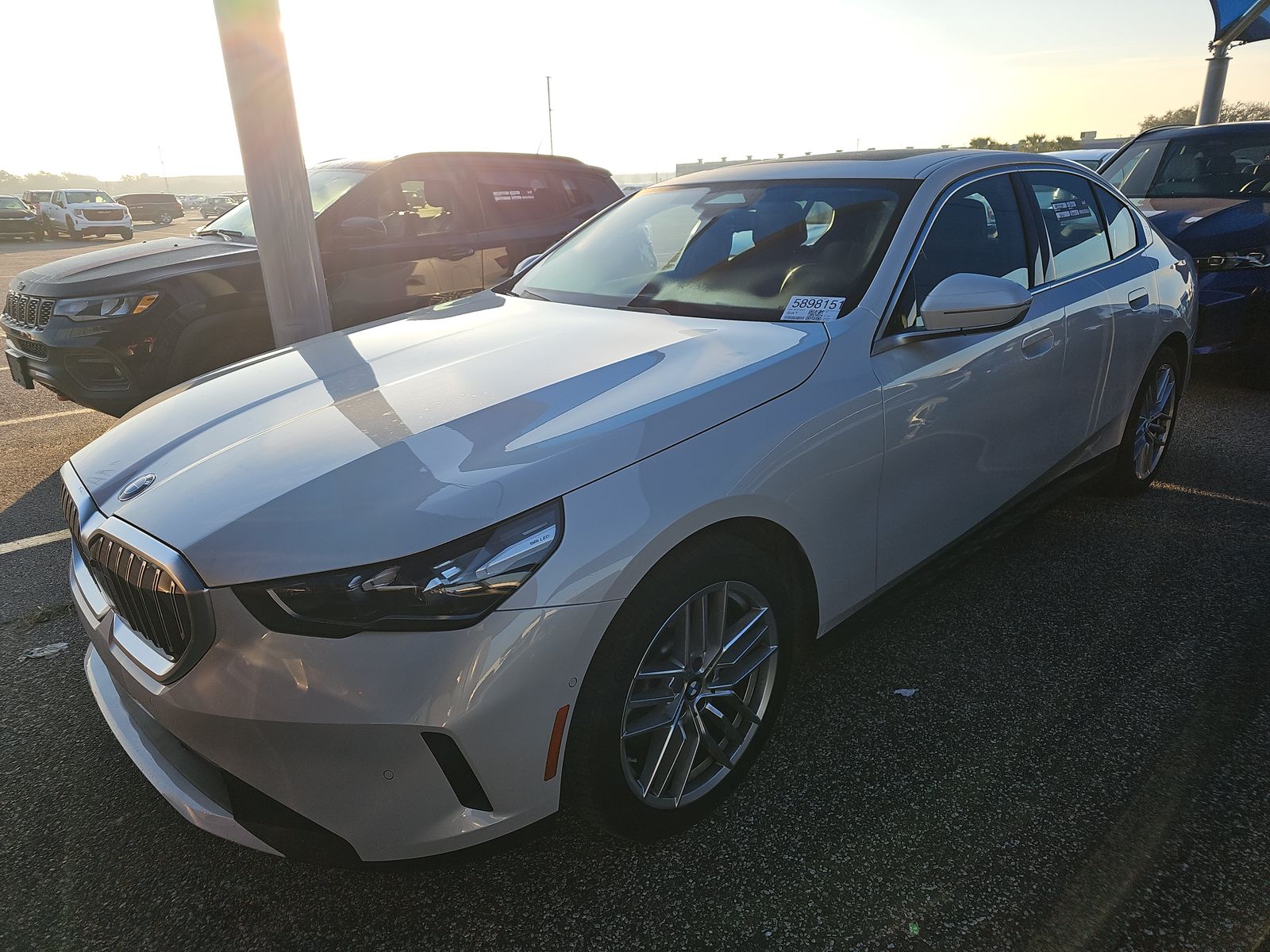 2025 BMW 5 Series 530i RWD