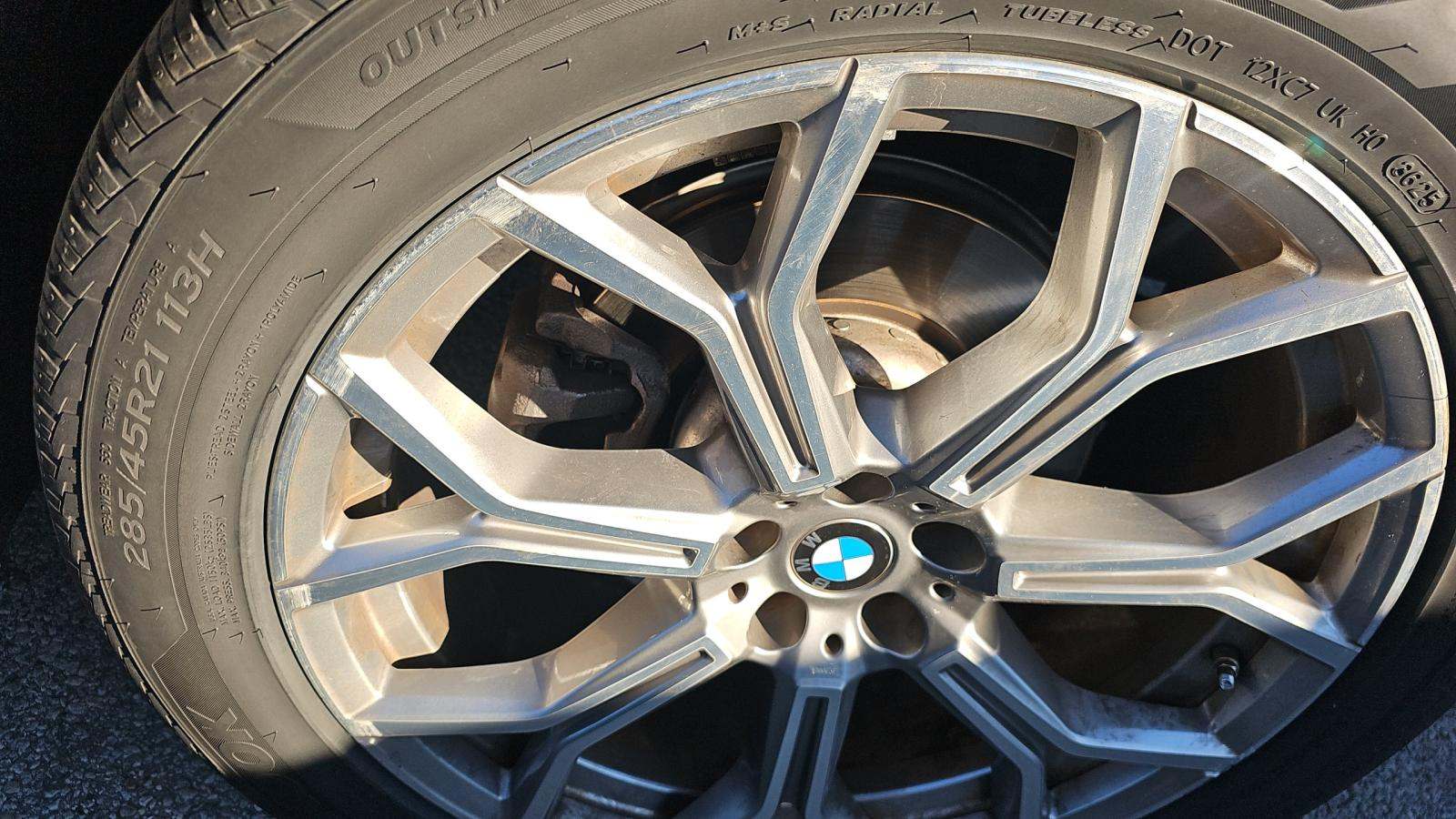 2024 BMW X7 xDrive40i AWD