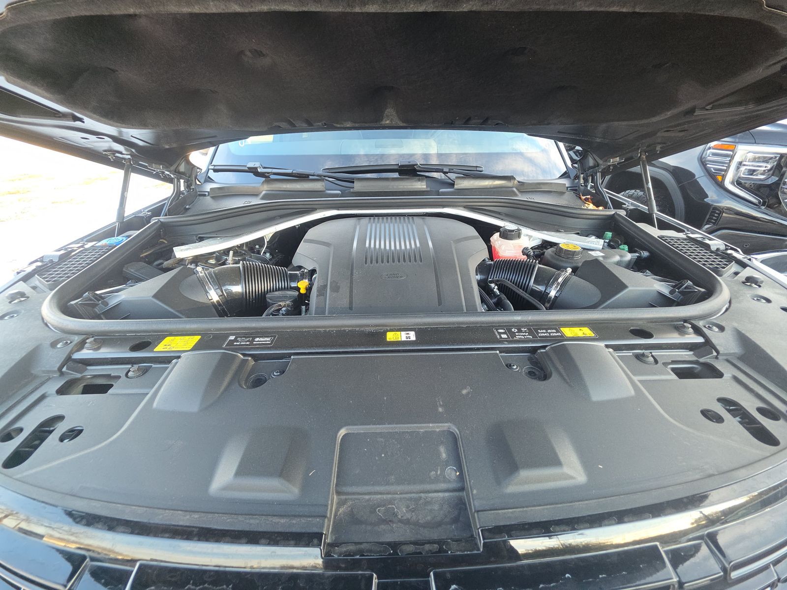 2024 Land Rover Range Rover SE AWD