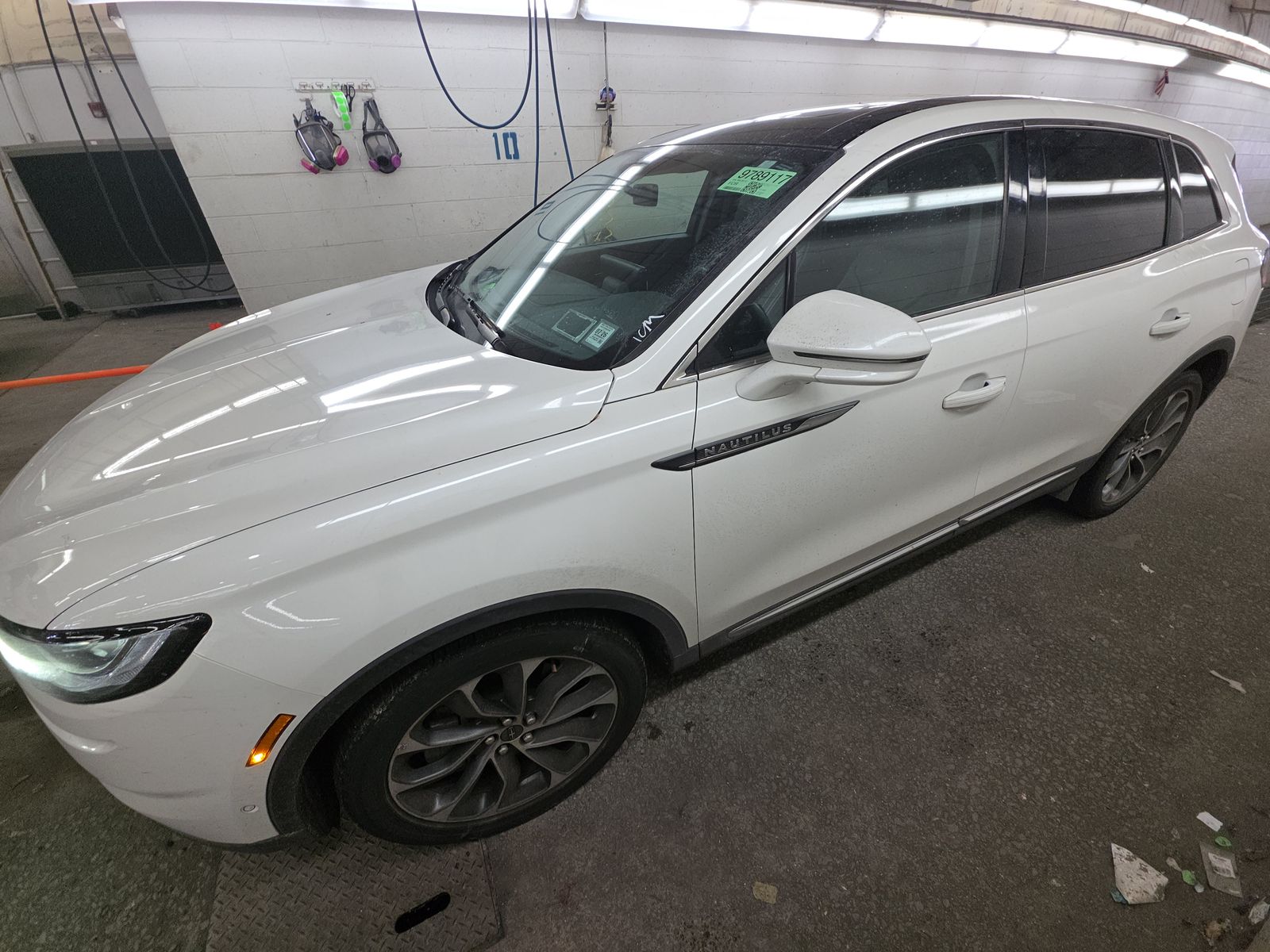 2022 Lincoln Nautilus Reserve AWD