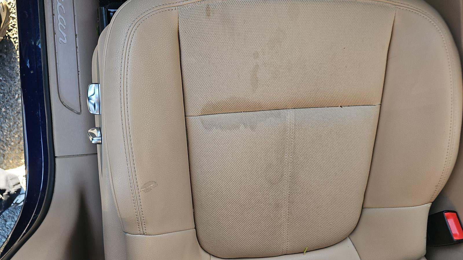 2022 Porsche Macan Base AWD