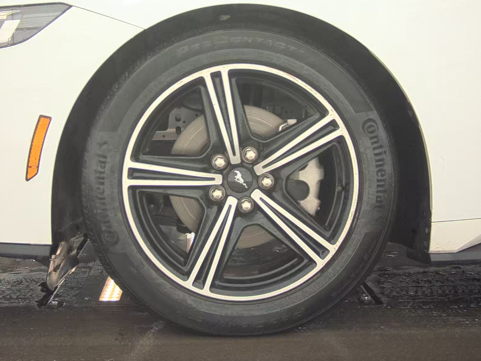 2024 Ford Mustang EcoBoost Premium RWD