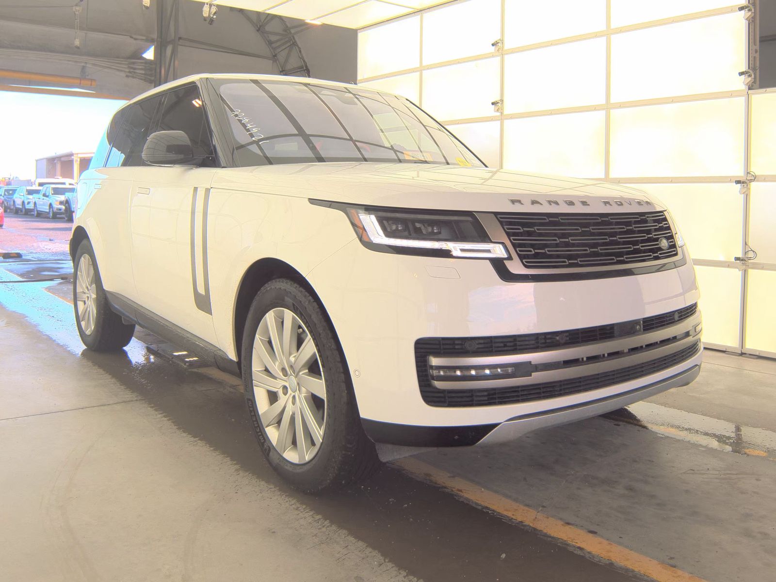 2023 Land Rover Range Rover SE AWD