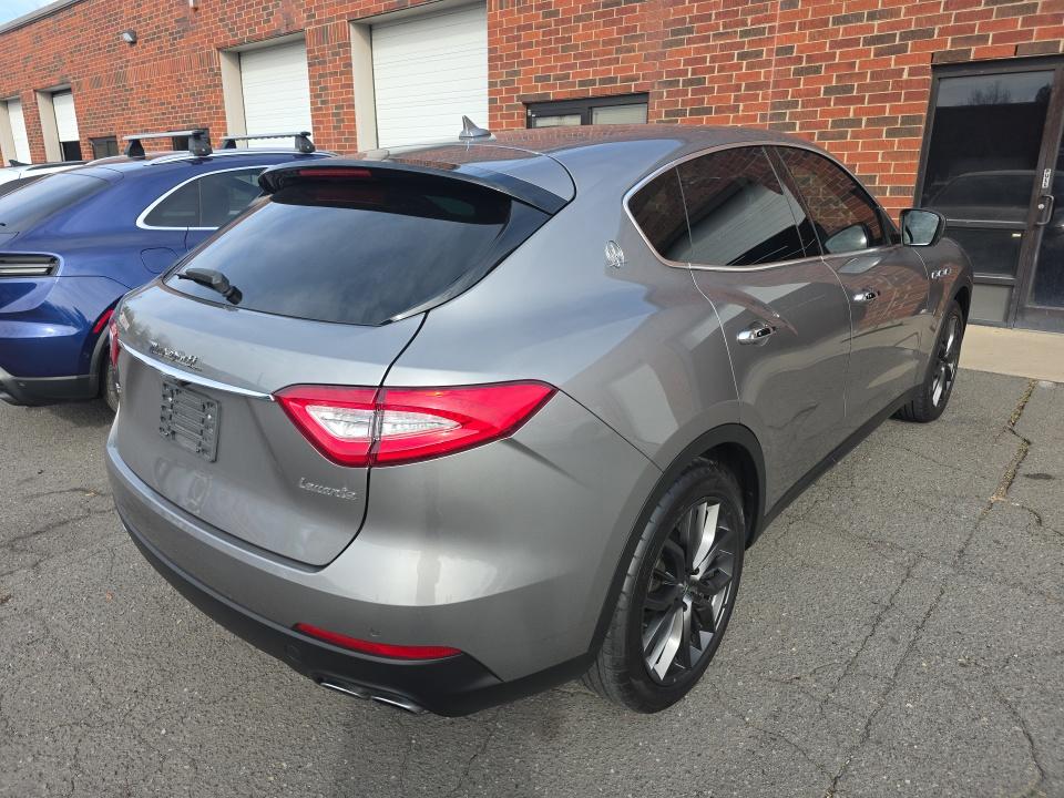 2018 Maserati Levante Base AWD