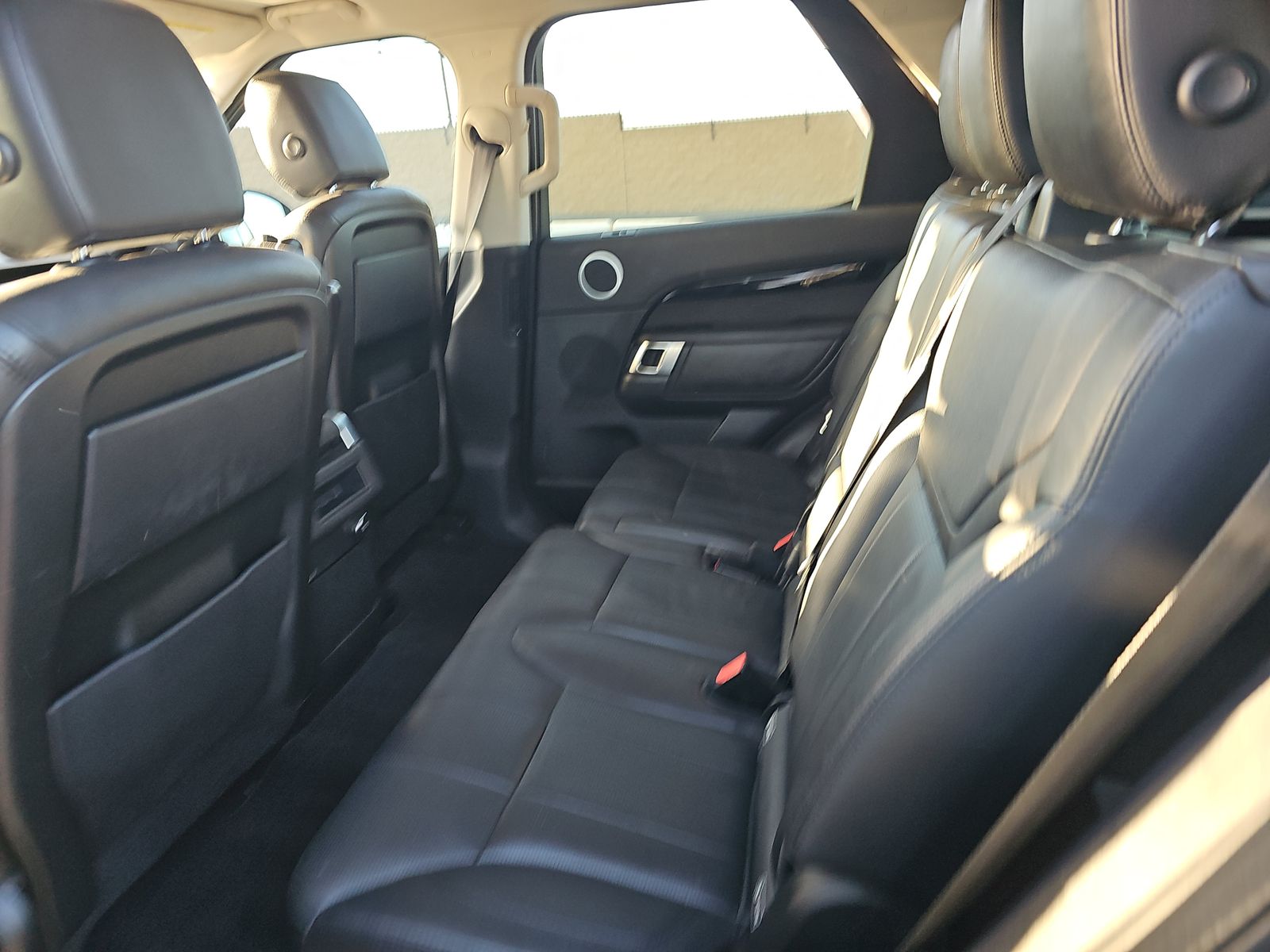 2020 Land Rover Discovery SE AWD