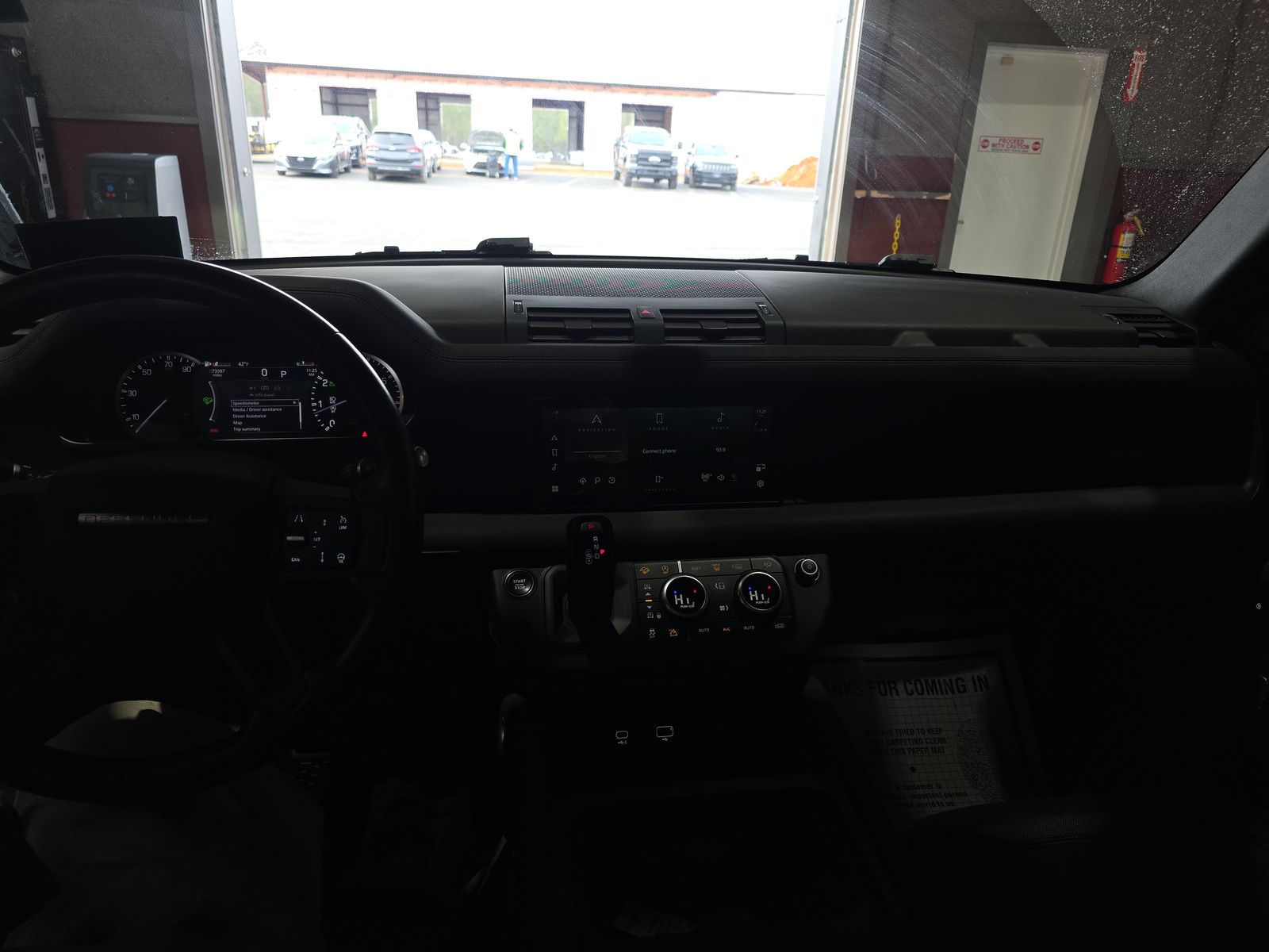 2023 Land Rover Defender 110 X-Dynamic SE AWD