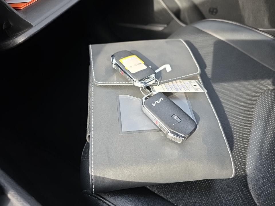 2023 Kia Sportage EX AWD