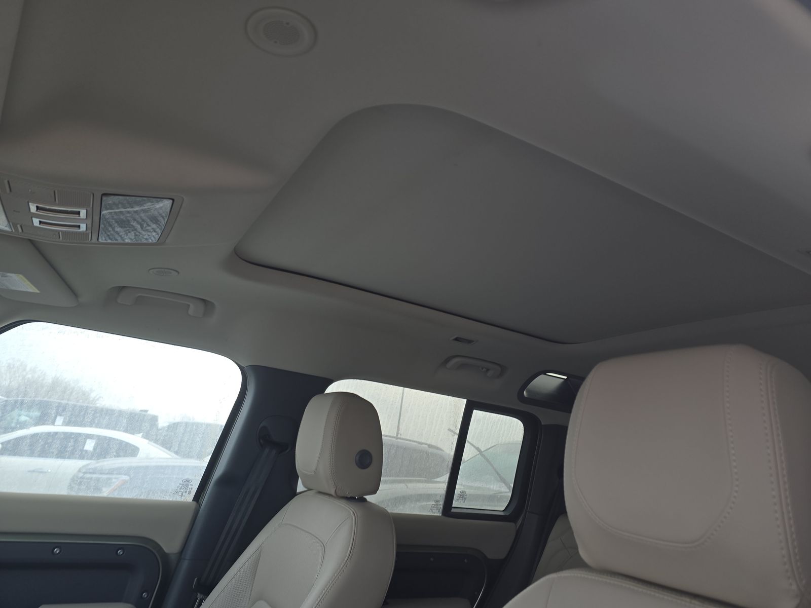 2023 Land Rover Defender 110 SE AWD