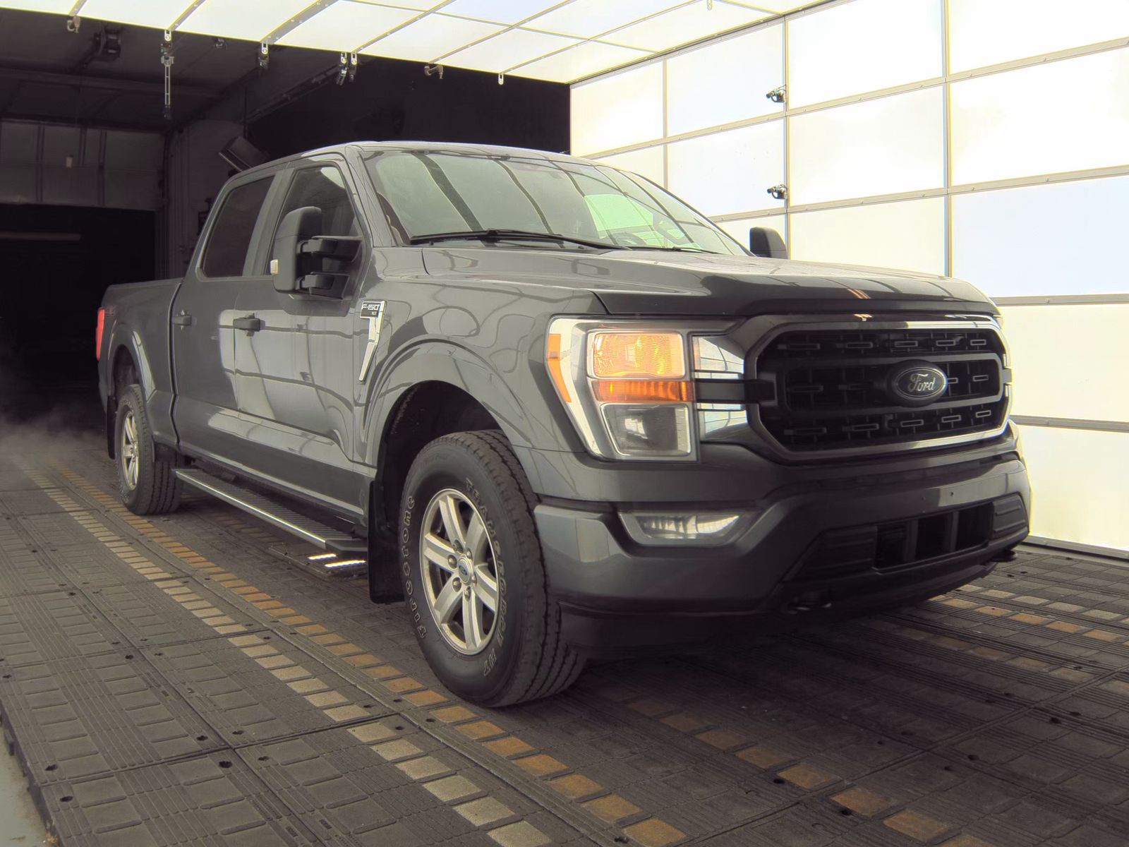 2022 Ford F-150 XLT AWD