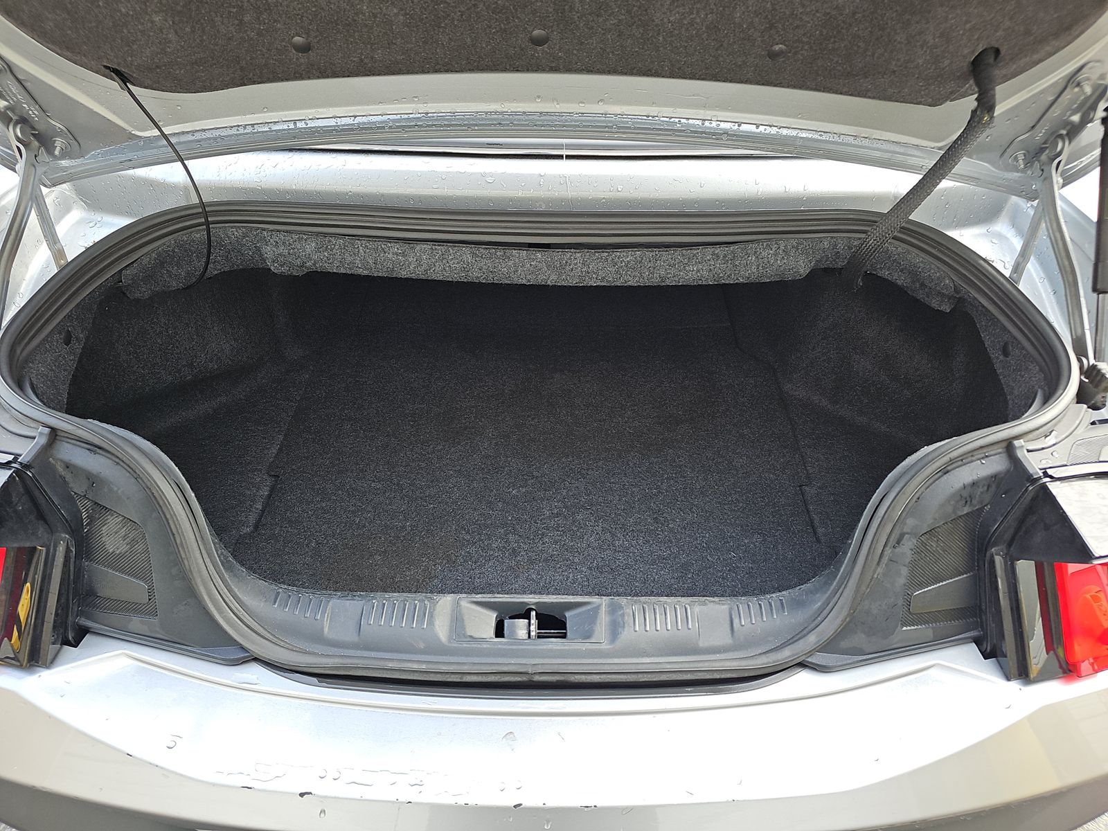 2024 Ford Mustang EcoBoost Premium RWD