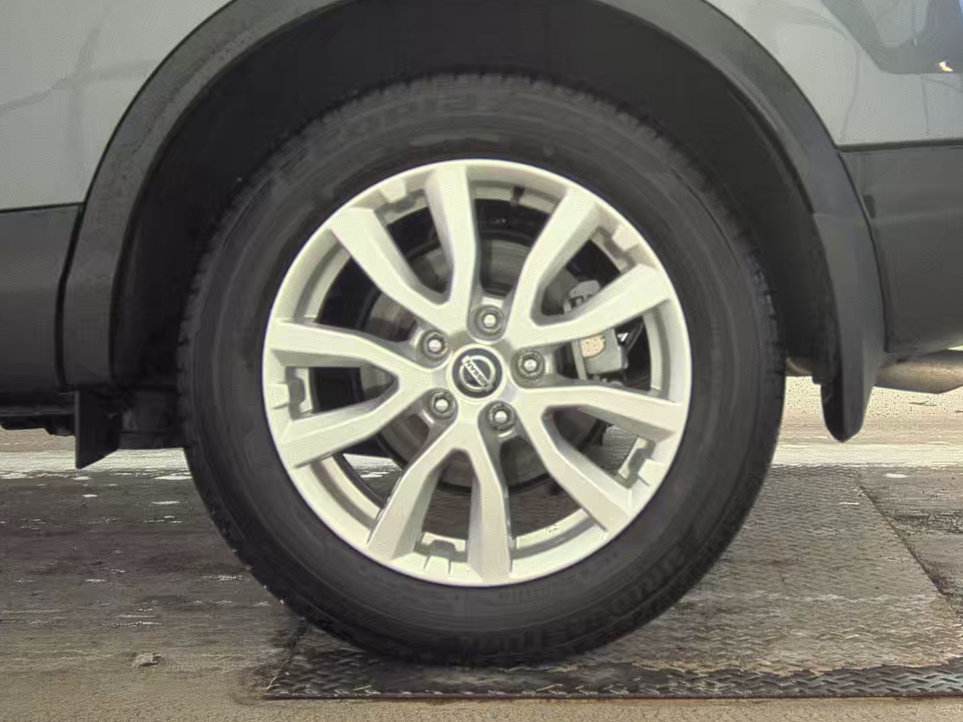 2022 Nissan Rogue Sport S AWD