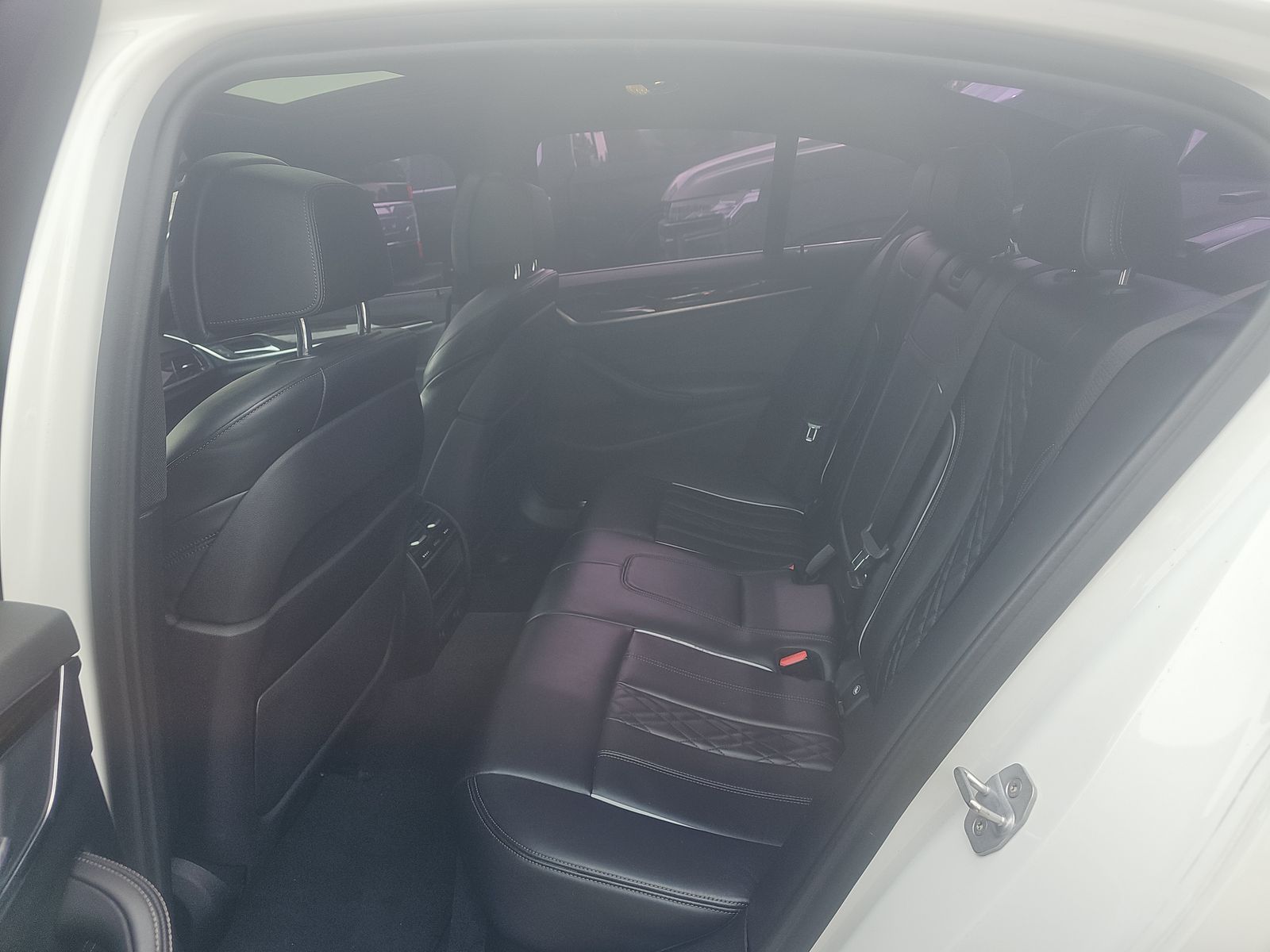 2018 BMW 5 Series 540i RWD