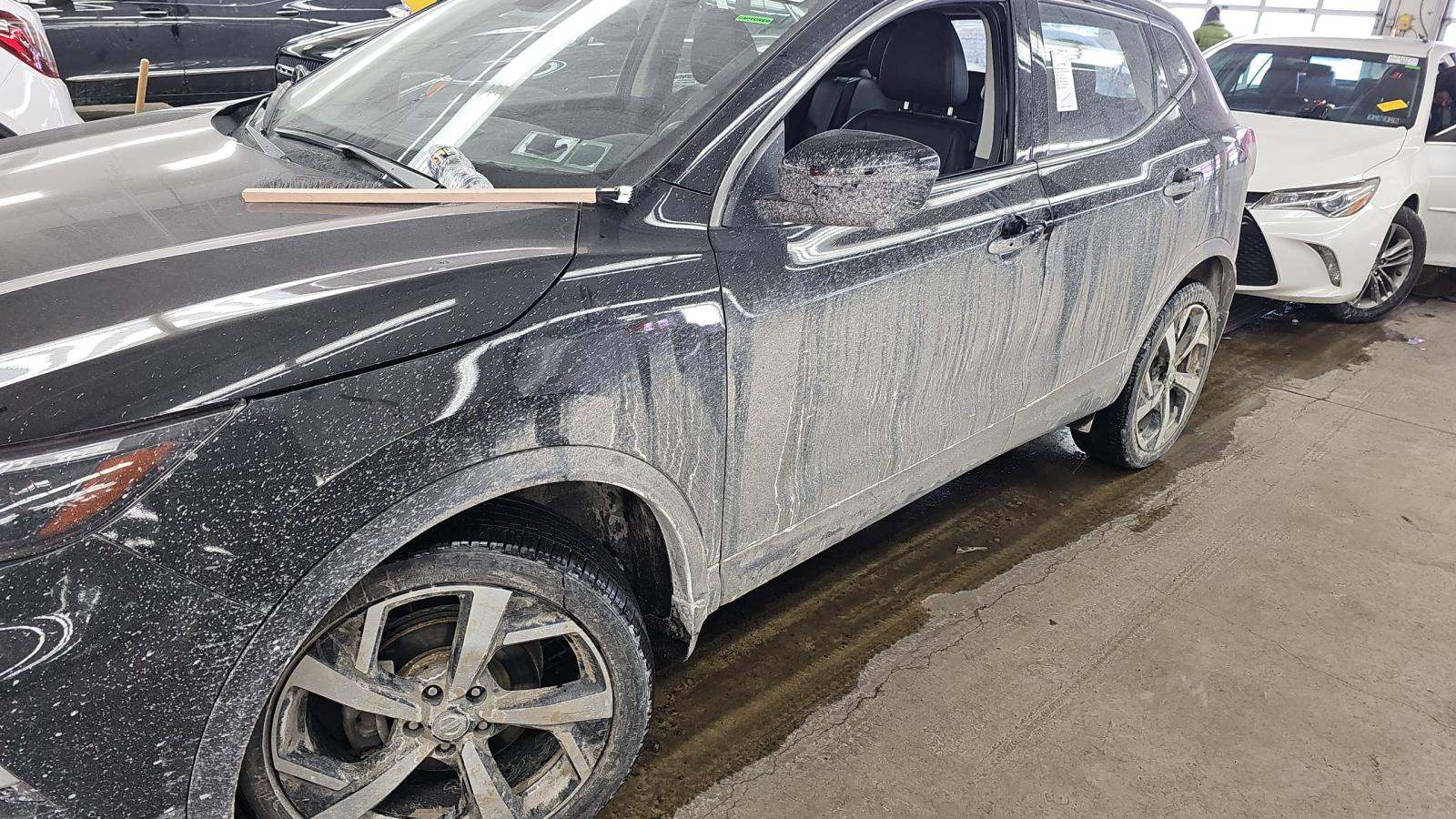 2022 Nissan Rogue Sport SL AWD