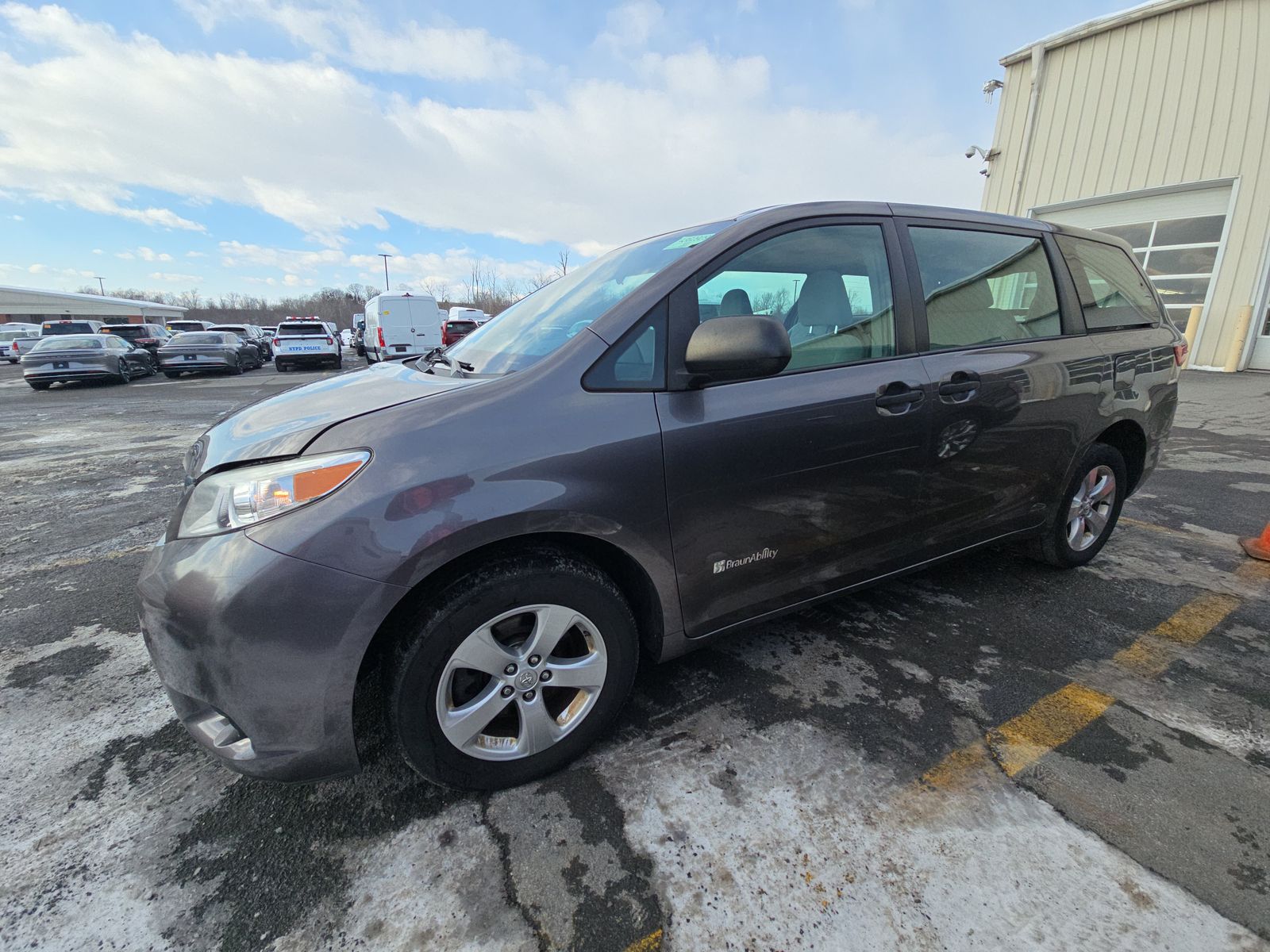 2017 Toyota Sienna L FWD