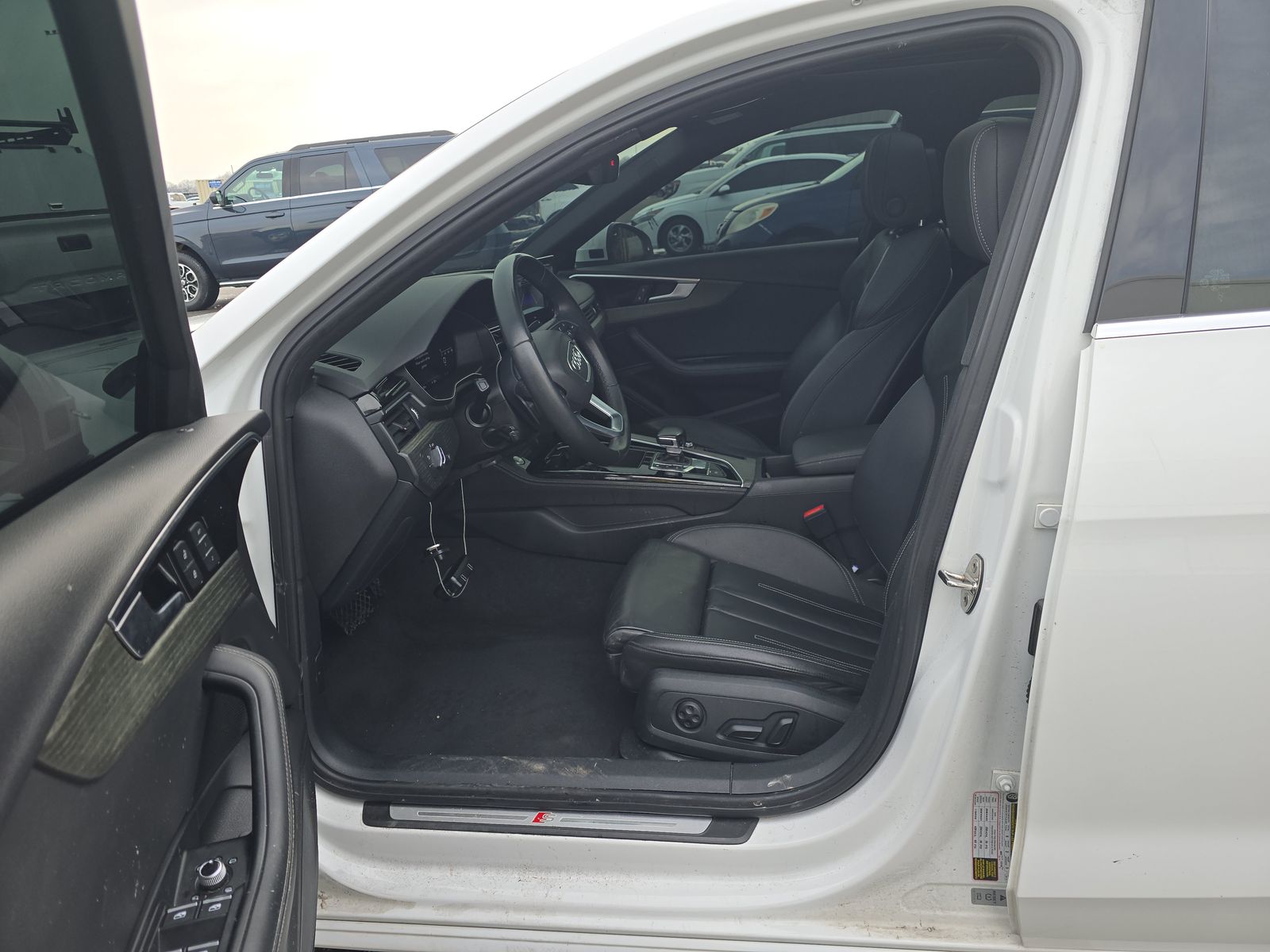 2023 Audi A4 S line Premium Plus AWD