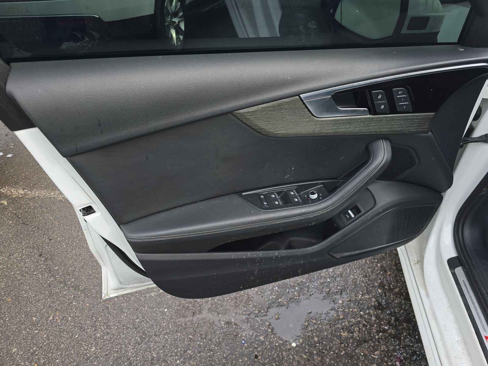 2023 Audi A4 S line Premium Plus AWD