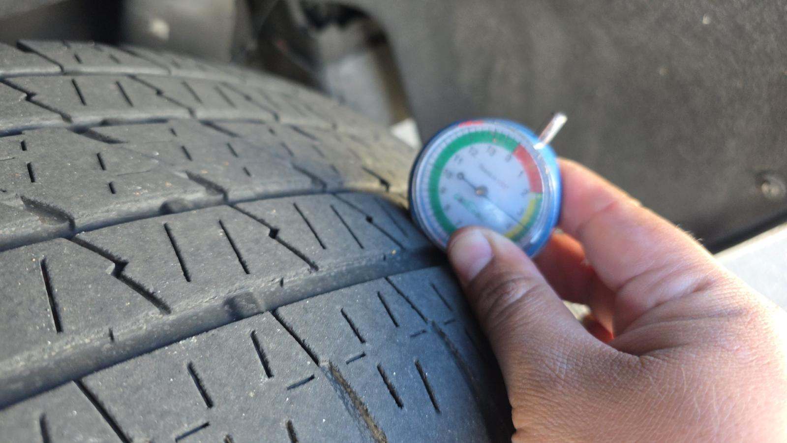 2016 Cadillac Escalade Luxury RWD