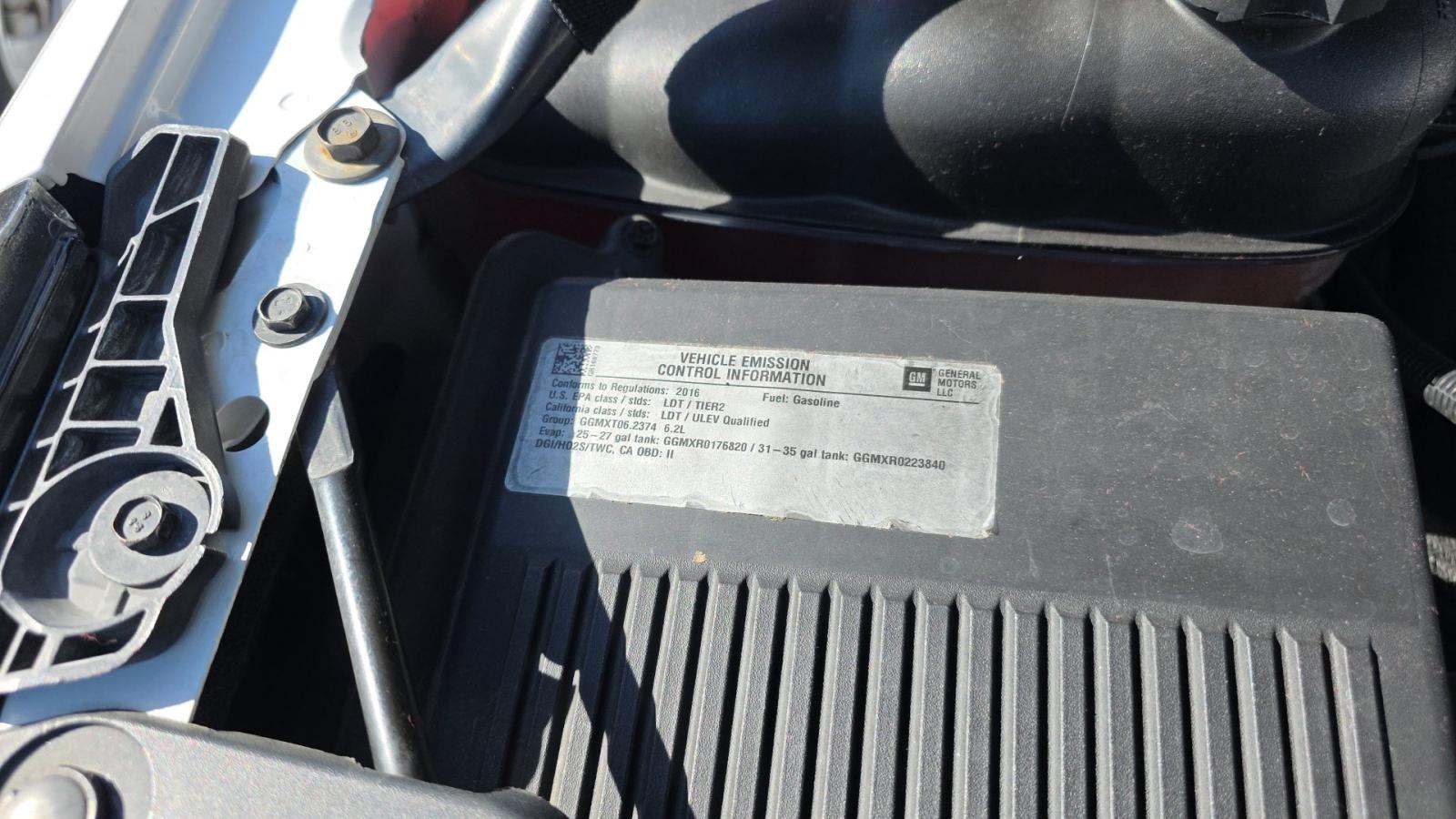 2016 Cadillac Escalade Luxury RWD