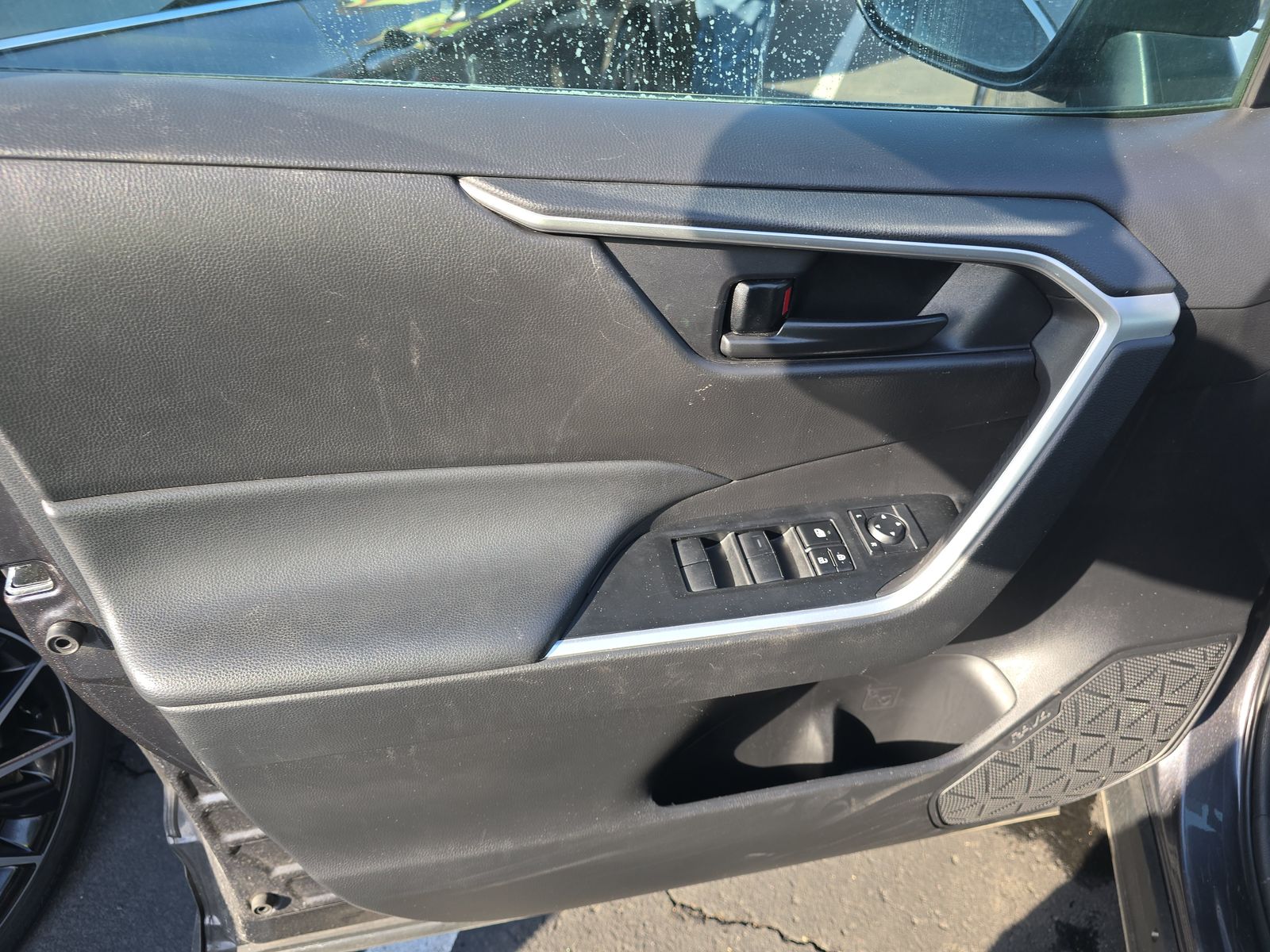 2024 Toyota RAV4 LE AWD