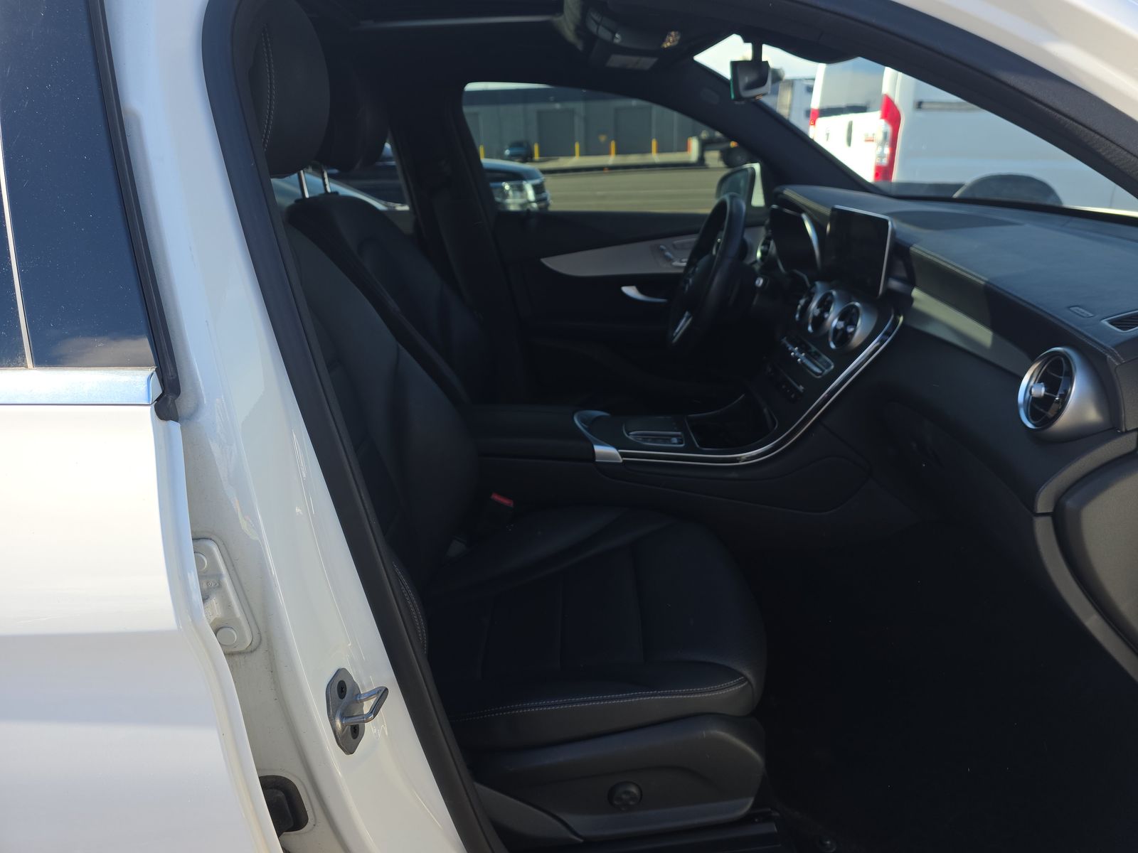 2022 Mercedes-Benz GLC GLC 300 AWD