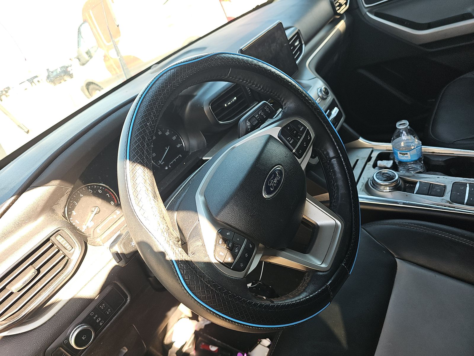 2022 Ford Explorer XLT FWD